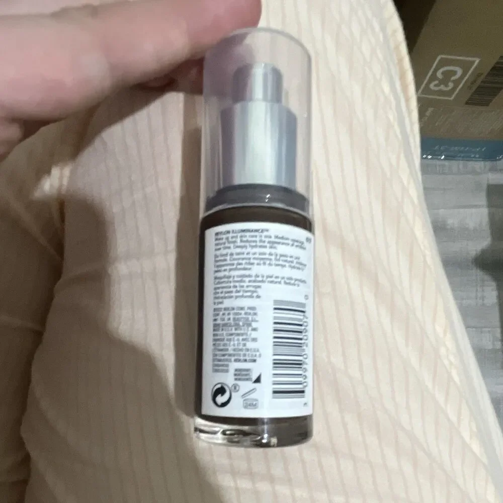 Revlon Illuminance Skin Caring Foundation Shade 617. 1flz Pump Bottle